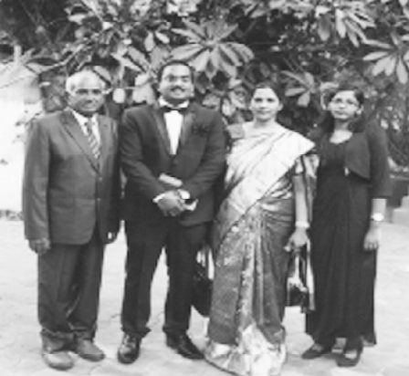 Photograph from page 96 of Priya Yesuni Saakshulu